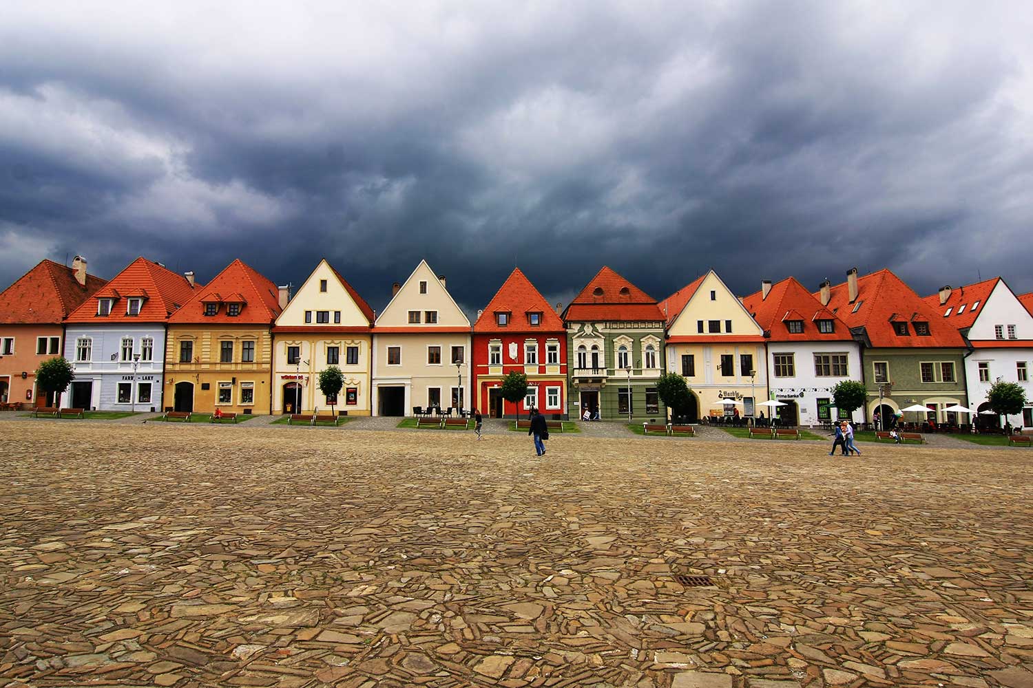 I colori folcloristici di Bardejov e le sue torte da scalare